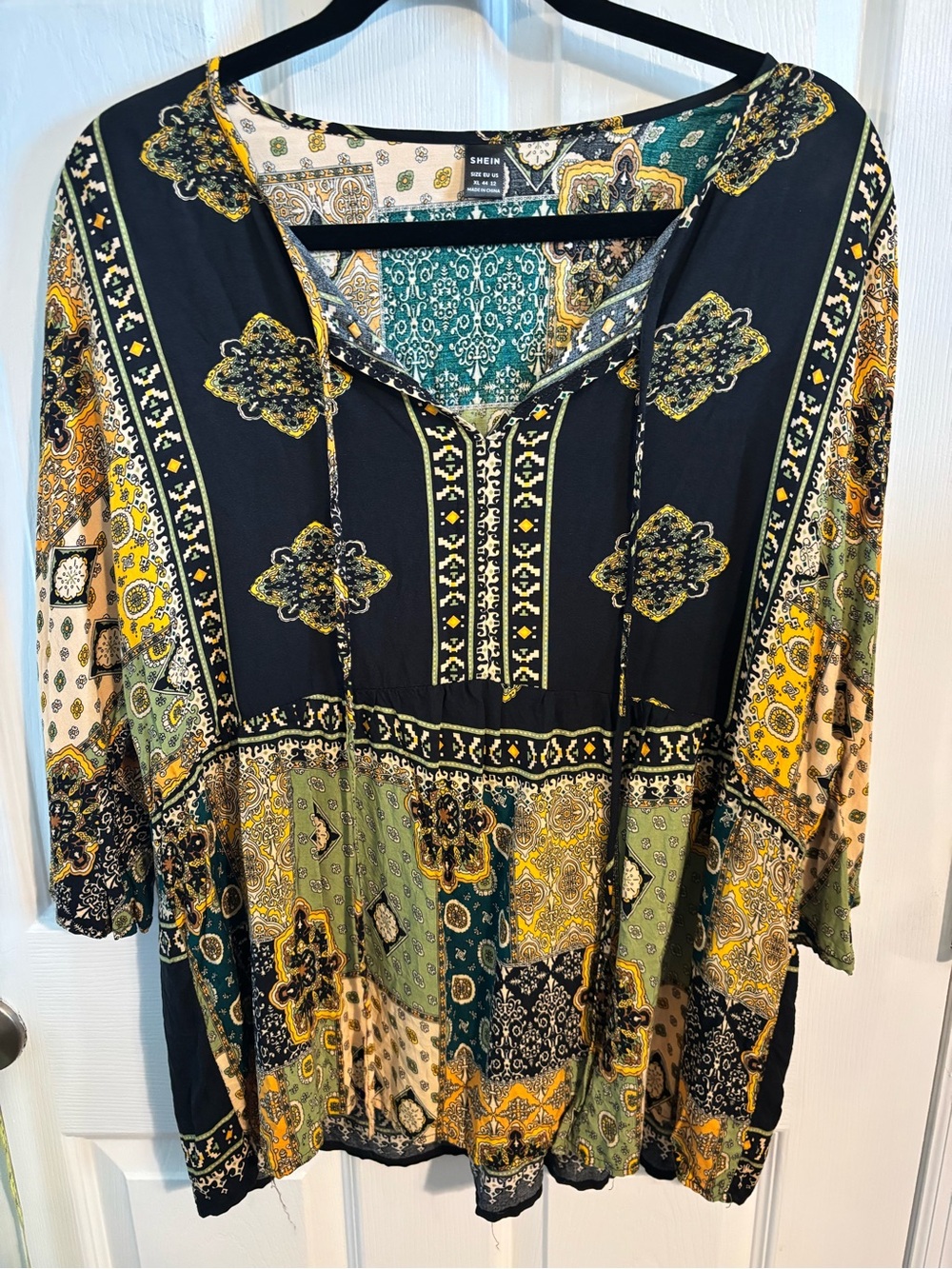😍Shein Boho Women's Black & Green Patchwork Paisley V-Neck Top SZ L/XL